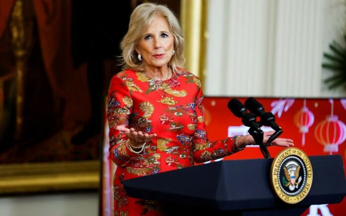 Ibu Negara AS Jill Biden akan Hadir di Grammy Awards Sebagai Pembawa Acara