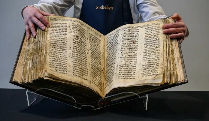 Dilelang, Alkitab Ibrani Tertua di Dunia Diperkirakan akan Terjual Seharga 50 Juta Dolar