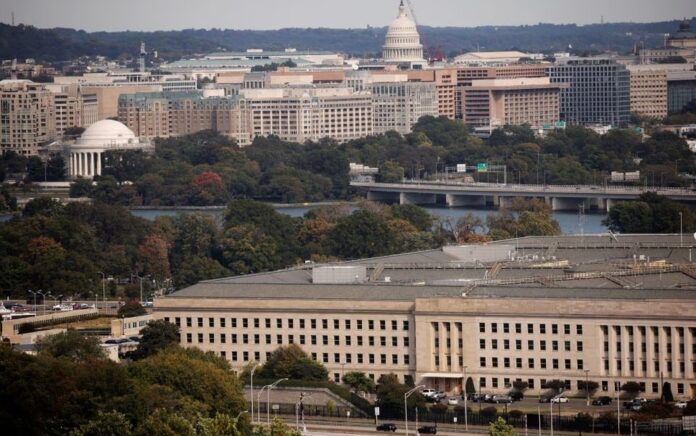 Gedung Pentagon terlihat di Arlington, Virginia, AS 9 Oktober 2020. Foto: Reuters/Carlos Barria.