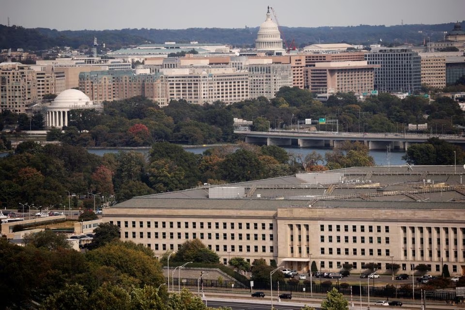 Gedung Pentagon terlihat di Arlington, Virginia, AS 9 Oktober 2020. Foto: Reuters/Carlos Barria.