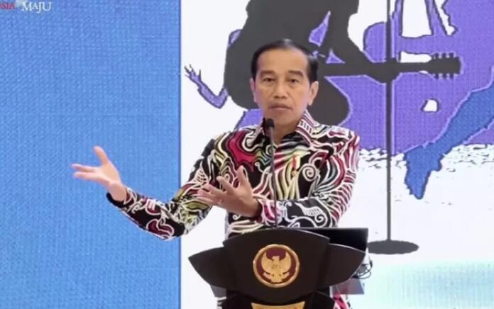 Presiden Jokowi dalam arahannya pada Rapat Kerja Nasional (Rakernas) Asosiasi Pemerintah Provinsi Seluruh Indonesia (APPSI) Tahun 2023 di Balikpapan, Kalimantan Timur, Kamis (23/2/2023).