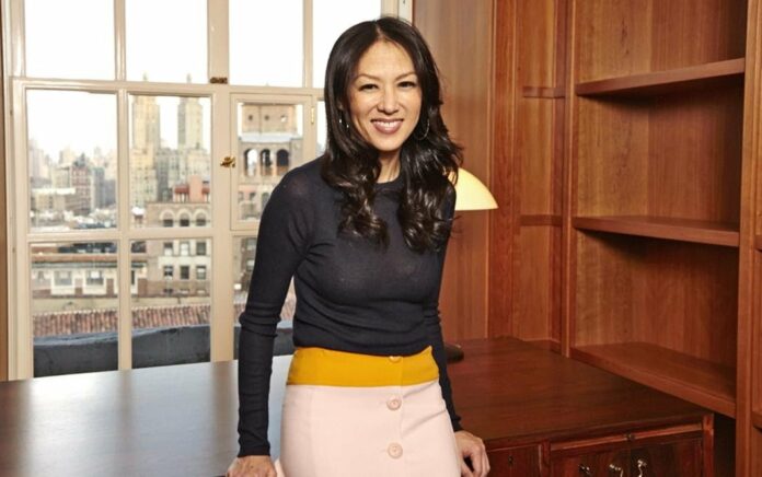 'Tiger Mom' Amy Chua Menulis Novel Pertama Berjudul 'The Golden Gate'