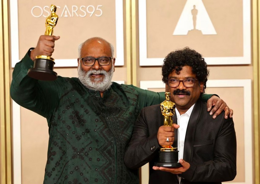 Masyarakat India Pecah dalam Perayaan Setelah Dua Film Menangkan Oscar