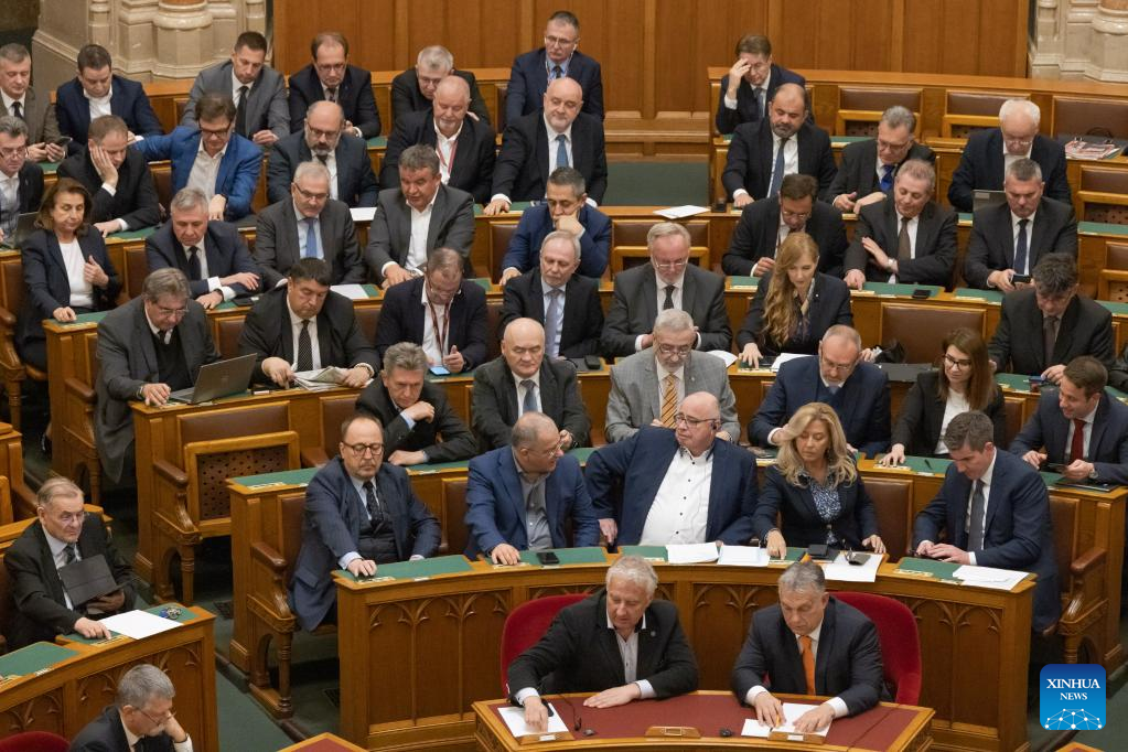Parlemen Hongaria Setujui Aksesi Finlandia ke NATO