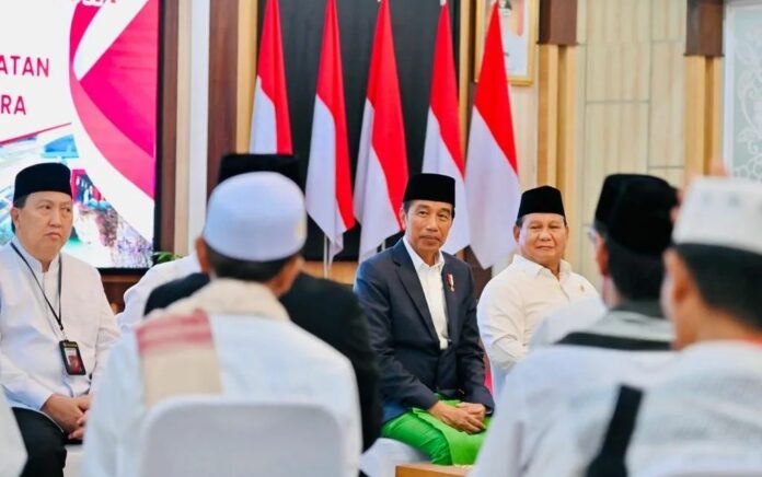 Gelar Pertemuan dengan Tokoh Agama dan Adat Kalsel, Jokowi Optimis Indonesia Menjadi Negara Besar