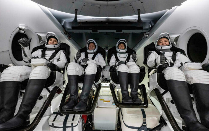 Empat Astronaut dari Misi Ke-5 Spacex Nasa Kembali ke Bumi