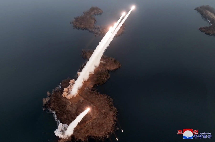 Peluncuran rudal Korea Utara pada Kamis, 9 Maret 2023. Foto: KCNA.