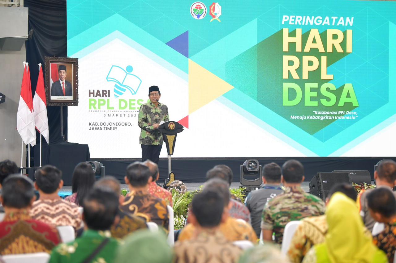 Peringatan RPL Desa, Mendes Halim Launching Program Jenjang Pascasarjana