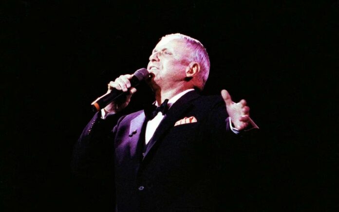 Musikal Frank Sinatra akan Tampilkan Kehidupan dan Karier Sang Penyanyi Legendaris