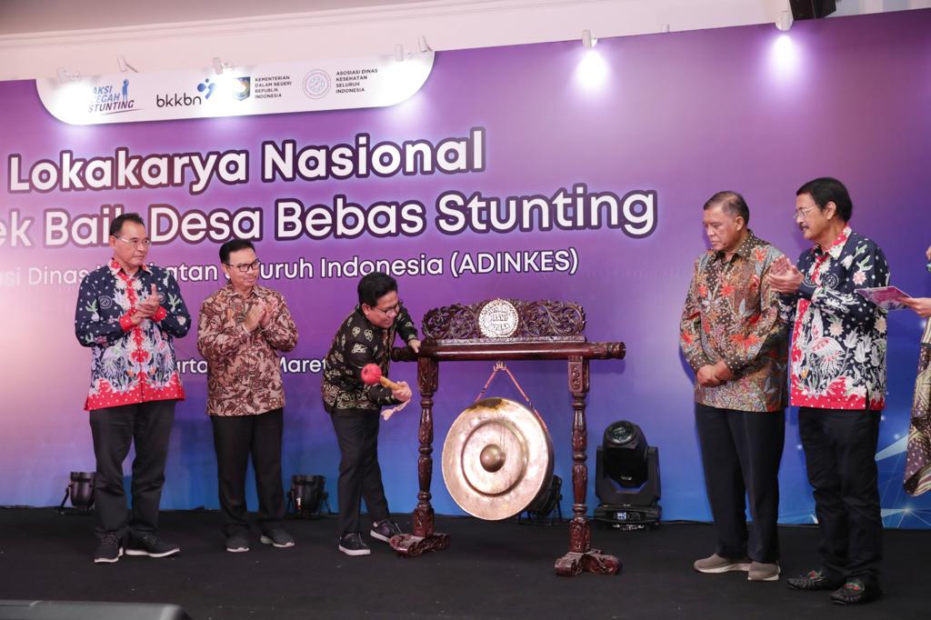 Mendes Dorong Penanganan Stunting di Desa Libatkan BKKBN dan Asosiasi Dinkes