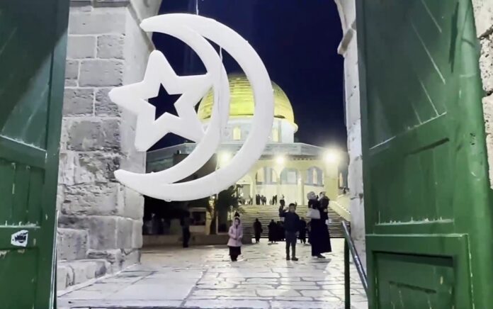 Umat Muslim di Kota Tua Yerusalem Bersiap Sambut Bulan Suci Ramadan