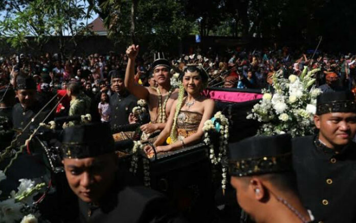 Kritik Larangan Bukber, Mantan Ketum Muhammadiyah Sindir Kerumunan Pesta Kaesang