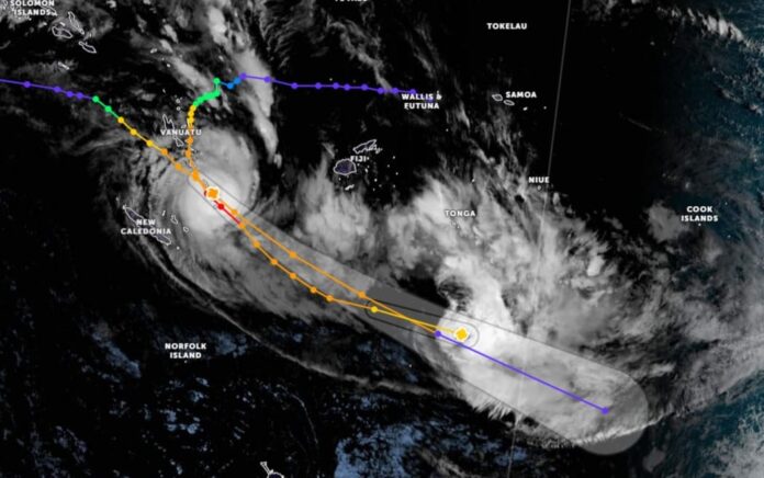 Topan Kevin dan Judy. Foto: Zoom Earth/JMA/NOAA/CIRA.