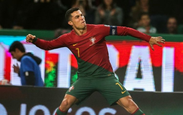 Cristiano Ronaldo Sudah Tak Layak di Eropa? Faktanya, Sumbangkan 2 Gol untuk Portugal