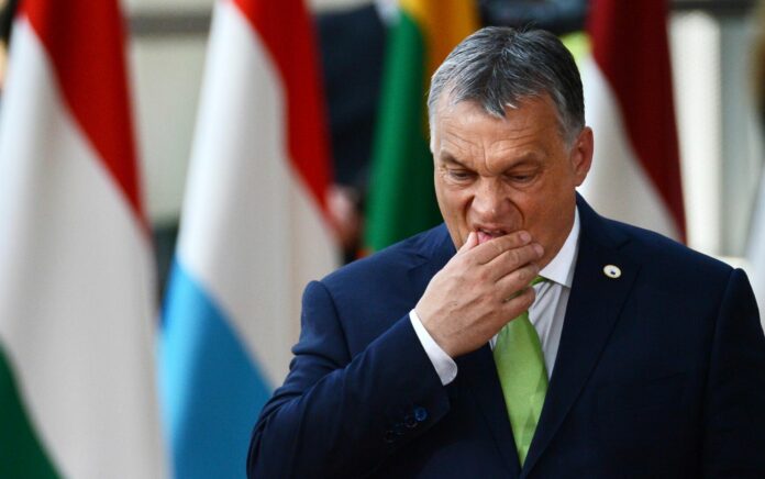 Orban: Konflik di Ukraina Akan Berakhir Setelah AS dan Eropa Berhenti Memberi Dukungan