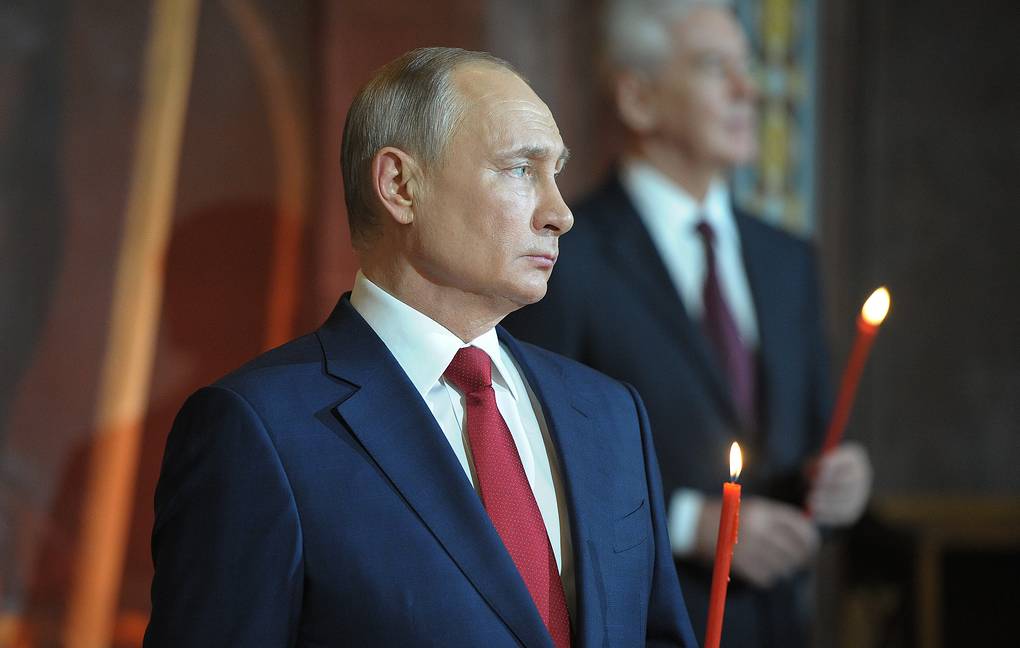Vladimir Putin Sempaikan Ucapan Selamat Paskah pada Umat Kristiani Ortodoks dan Warga Rusia