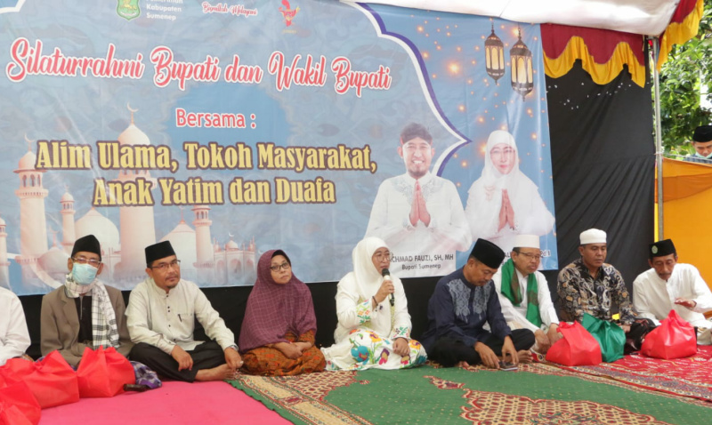 Rutin Gelar Safari Ramadhan, Pemkab Sumenep Serap Aspirasi dan Berikan Santunan