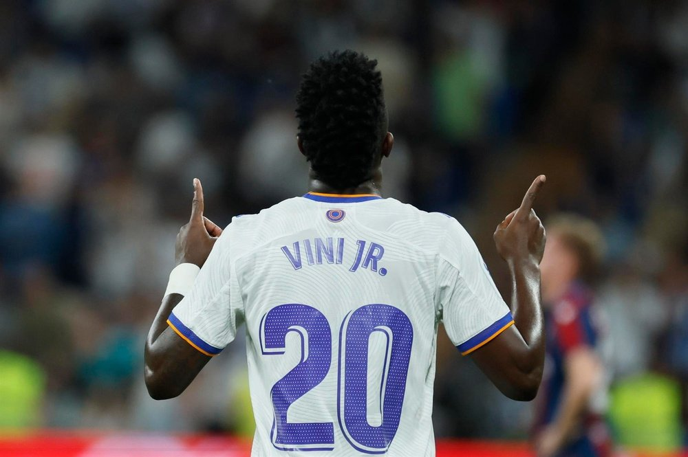 Vinicius Junior Tolak Nomor Punggung 7, Karena Ronaldo?