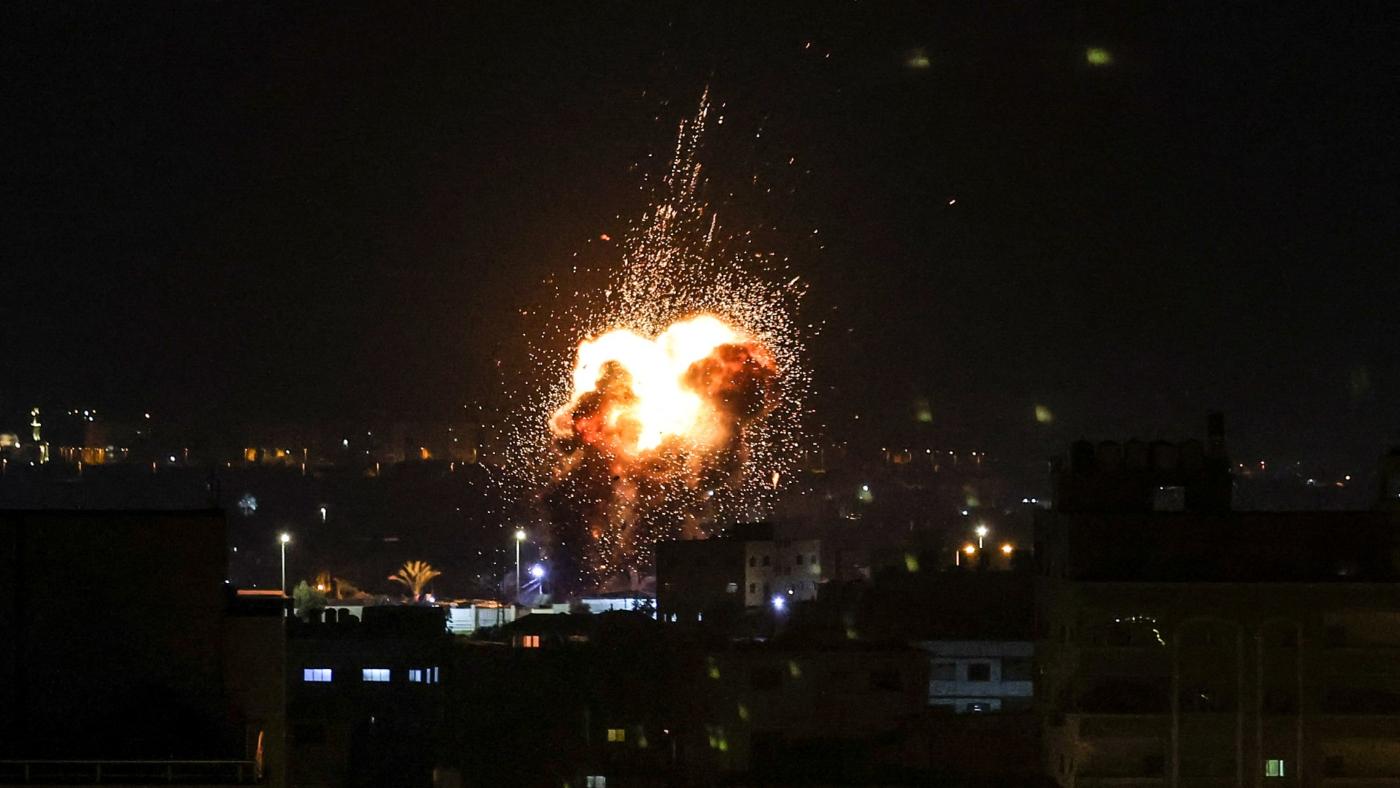 Israel Luncurkan Serangan Udara Intensif di Fasilitas Militer Jalur Gaza