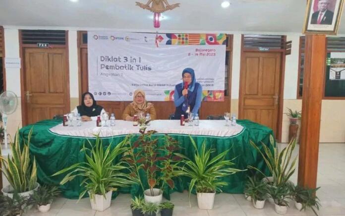 Gelar Diklat 3 in 1, Ratna Juwita Tingkatkan Keterampilan dan Peluang Kerja di Bojonegoro