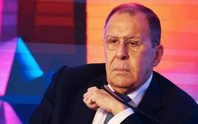 Sergey Lavrov: AS Memulai Pembentukan Tentara Pembebasan Suriah