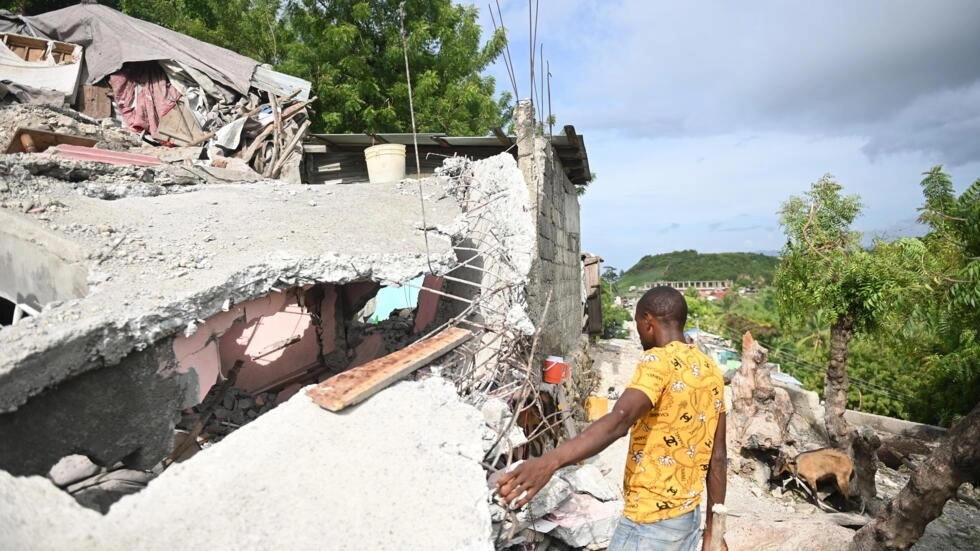 Mayoritas korban gempa tinggal di lingkungan miskin Sainte Helene, di kota Haiti Jeremie. Foto: Richard PIERRIN/AFP.