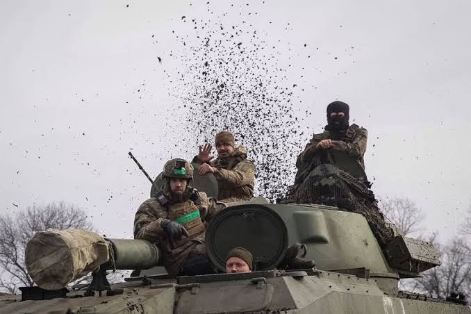 Mantan Kepala NATO: Beberapa Negara Mungkin Mengirim Pasukan ke Ukraina
