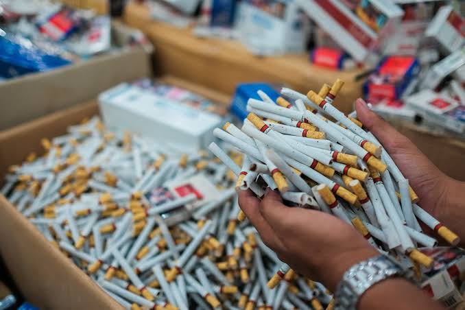 Sri Lanka Hancurkan Rokok Ilegal Senilai Lebih dari 48 Juta USD