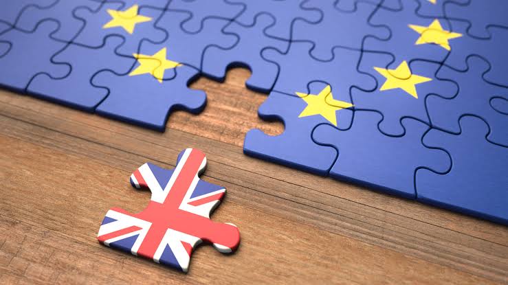 Jajak Pendapat: Dukungan Agar Inggris Bergabung Kembali dengan UE Meningkat Menjadi 58%