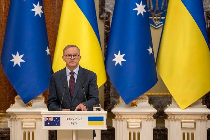 Australia Umumkan Paket Bantuan Baru Sebesar $74 Juta untuk Dukungan Militer Ukraina