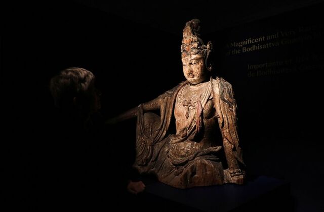 Patung Buddha Tiongkok Langka akan Dilelang di Bonhams Paris