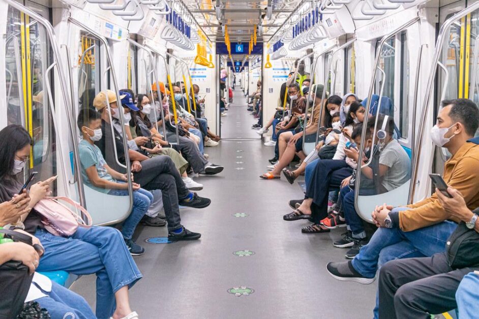 Ini Alasan MRT Tidak Bisa Lagi Gunakan GoPay, Ovo, Dana, dan LinkAja