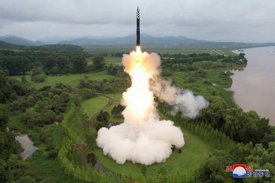 Tindakan Berbahaya, 3 Negara Ini Kecam Peluncuran Rudal Antarbenua Korea Utara