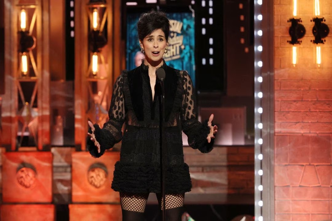 Sarah Silverman Menggugat Meta dan OpenAI atas Pelanggaran Hak Cipta