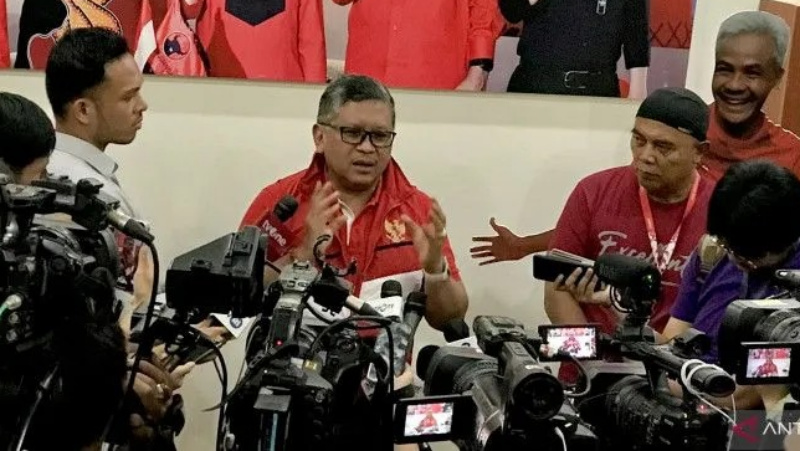 Bidang Kehormatan PDIP Segera Panggil Effendi Simbolon