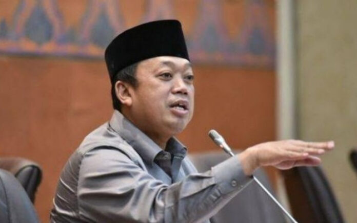 Tak Mutlak Calonkan Airlangga, Golkar Pertimbangkan RK-Gibran