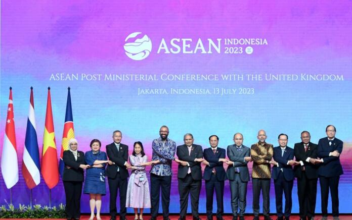 Indonesia dan Inggris Mendorong Kerja Sama Transisi Energi di ASEAN