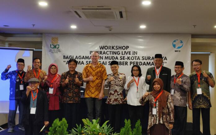Agamawan Muda Surabaya Ikuti Workshop 'Agama sebagai Sumber Kedamaian'