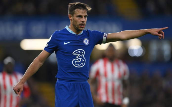 Resmi, Atletico Madrid Rekrut Cesar Azpilicueta