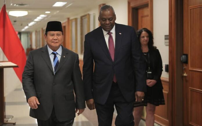 Prabowo dan Menhan AS Bahas Ekspansi China di LCS