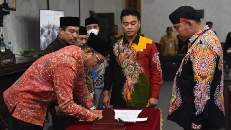 Bupati dan DPRD Sumenep Tandatangani KUA-PPAS 2024