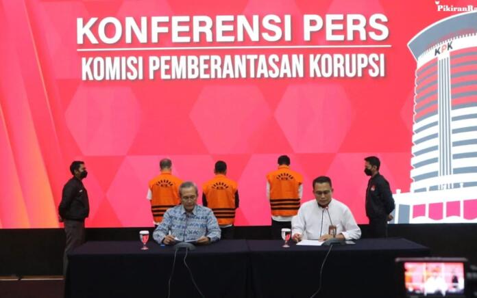 KPK Usut Dugaan Pembuatan Dokumen Fiktif dalam Kasus Korupsi Bansos Beras