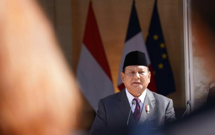 Prabowo Subianto Ungguli Ganjar Pranowo dalam Simulasi Head-to-Head