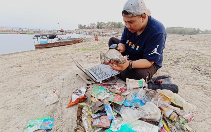 BRUIN: Sampah Plastik Indofood Paling Banyak Cemari Sungai Gajah Mungkur