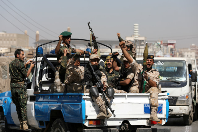 Tentara Houthi (Foto: The Jerusalem Post)