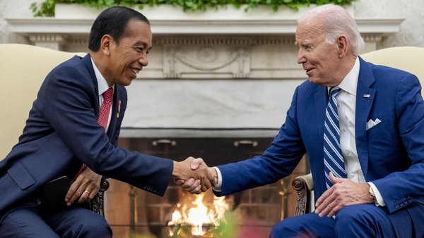 Potret Jokowi menemui Biden di Gedung Putih (Foto: AP/Andrew Harnik)