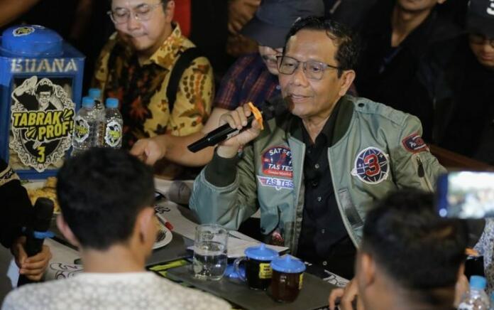 Tabrak Prof di Bento Kopi Lampung (Foto: TPN Ganjar-Mahfud)