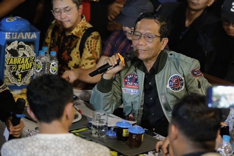 Tabrak Prof di Bento Kopi Lampung (Foto: TPN Ganjar-Mahfud)