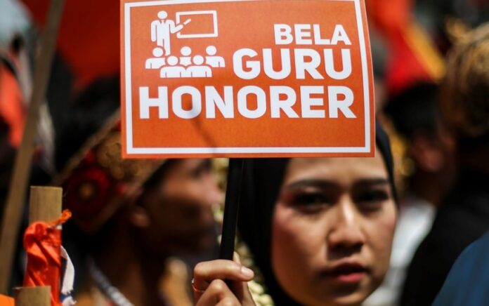 Kebijakan Cleansing, Ratusan Guru Honorer di Jakarta Diberhentikan