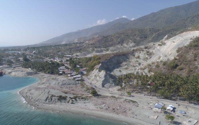 Galian pasir merusak pulau-pulau kecil dan pantai-pantai di Sulawesi